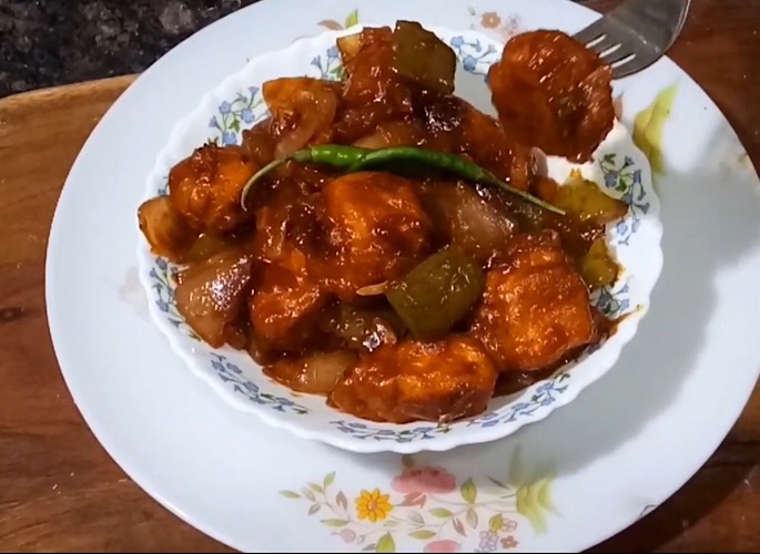 indo chinese chilli paneer with gravy