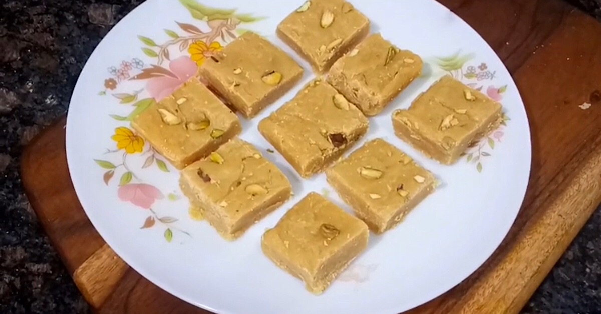 Method of making moong dal Ki barfi at home