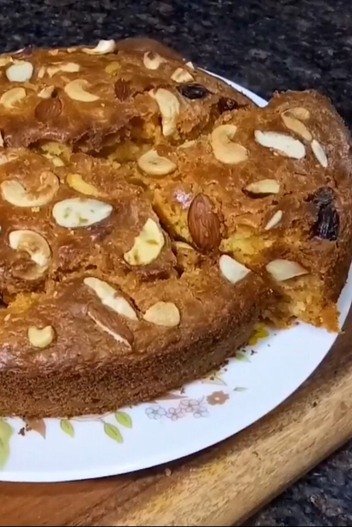 Carrot halwa cake